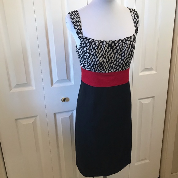 Ann Taylor Dress Black w/ Red Waist sz 4 - Picture 3 of 5